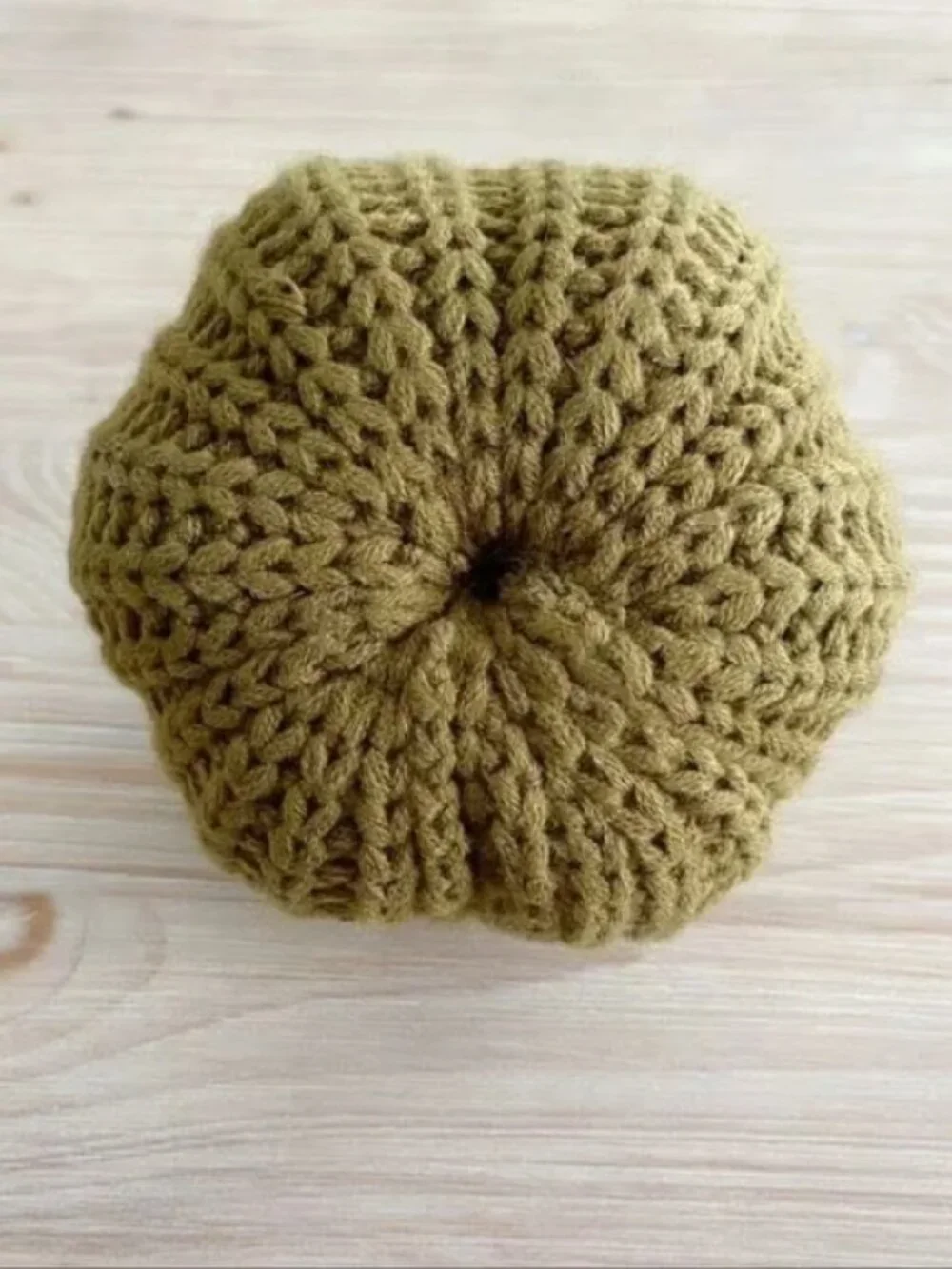 Olive Green Knit Pumpkin 7.5